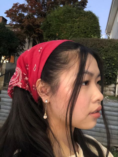 makeup asian earrings side profile makeup bandana red tumblr y2k 2000s fashion retro inspo Bandana Side Profile, Asian Side Profile, Profile Makeup, Wearing Bandana, Asian Earrings, Makeup Asian, Bandana Girl, Flat Nose, Nose Job