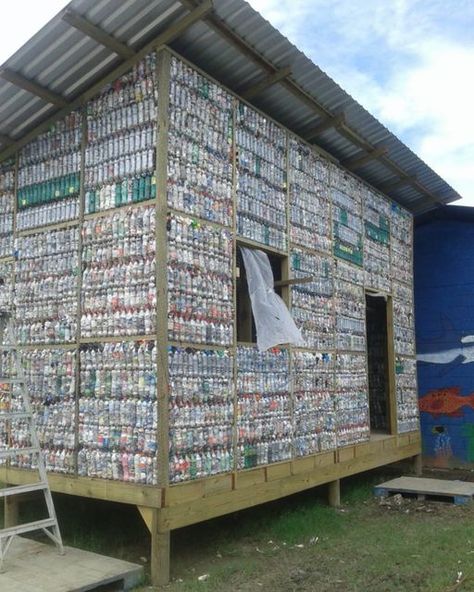 Plastic Bottle House, Ocean Plastic Pollution, Upcycle Plastic, Ocean Cleanup, Bottle House, Building Process, Outdoor Education, Plastic Pollution, Crew Members