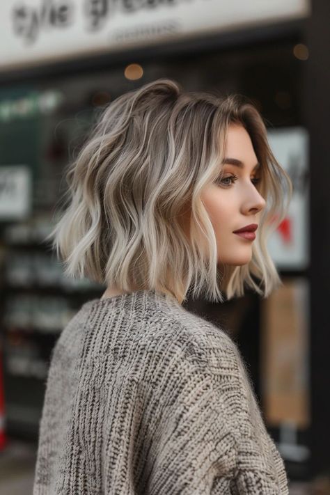 #shorthair #hairtrends #hairinspo #hairgoals #shorthairdontcare #trendyhair #haircutideas #shorthairlove #hairfashion #shorthaircut #hairtutorials #hairtransformation #shorthairstyle #hairinspiration #haircuttrends Bob Hair Balayage, Edgy Blonde Hair, Expensive Hair, Jayne Matthews, Stacked Bob Haircuts, Good Haircut, Trendy Bob, Short Ombre Hair, Stacked Bob