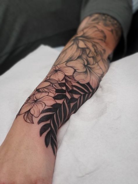 18 Ideas Discover Tropical Leaves Tattoos: Inked Visions of Nature's Elegance Leaves On Arm Tattoo, Tropical Hand Tattoo, Tropical Plant Tattoo Sleeve, Tropical Arm Sleeve Tattoo, Leaves Tattoo Men, Tropical Leaves Tattoo, Underarm Tattoo, Jungle Tattoo, Leaves Tattoo