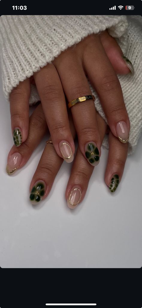 Army Green Nails With Design, Short Olive Green Nails, Dark Green Nails Designs, Army Green Nails, Olive Green Nails, Gel Manicure Designs, Olive Nails, Manicures Designs, Gel Manicure