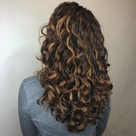 NJ Hair Curls Color Keratins on Instagram: "look at these lovely curls that were highlighted using the #pinturahighlights technique by our curly specialist Natalia! Pintura highlights are painted on with NO foils for even lifting and prevents damage while lightening! Toned with @mukhaircare_usa and styled with all @devacurl products! All *NEW* curly clients get a complimentary deep conditioning with their curly service!🌀 . . . . #curlyhairgirls #loveyourcurls #bridgewaternj #njhair #njcurlyhair Devacurl Products, Curly Highlights, Curly Hair Salon, Hair Foils, Dyed Curly Hair, Natural Curly Hair Cuts, Highlights Curly Hair, Hair Curls, Colored Curly Hair