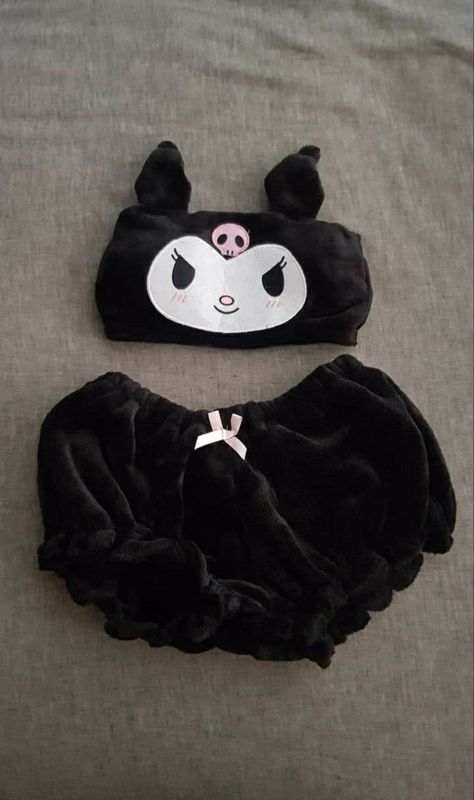 #fashion Kuromi Aesthetic Outfit, Kuromi Clothes, Sanrio Clothes, Kitty Clothes, Anime School, Hello Kitty Clothes, Cosplay Kawaii, Hello Kitty Themes, Cute Pjs