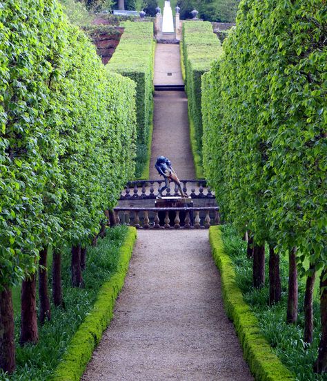 Inside the walled garden at Buscot Park. Buscot Park, English Castles, Walled Garden, National Trust, Garden Wall, Castle