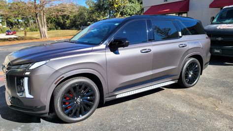 2023 Hyundai Palisade
Satin Dark Grey wrapped 3M
Calligraphy
Blacked out
Running boards
Red calipers
3/4 wrapped Corporate Poses, 2023 Hyundai Palisade, Caliper Paint, Hyundai Palisade, My 2023, 2024 Vision, Cadillac Escalade, Modified Cars, Car Wrap