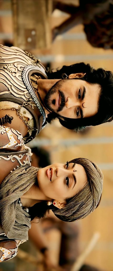 Maaveeran Ramcharan, Magadheera Ram Charan, Magadheera Movie Images, Valentines Video, Ramcharan Pics New, Movies Journal, Actor Vijay Hd Wallpaper New, Actress Photoshoot, Movie Illustration