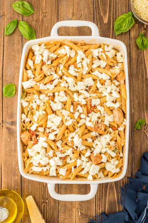 Marry Me Chicken Pasta Casserole is the family-style version of the viral TikTok dish that's filled with chicken, pasta, sundried tomatoes, basil, spices, and creamy cheese sauce! Pasta Sundried Tomatoes, Marry Me Chicken Pasta, Chicken Pasta Casserole, Creamy Cheese Sauce, Marry Me Chicken, Sundried Tomatoes, Pasta Casserole, Creamy Cheese, Viral Tiktok