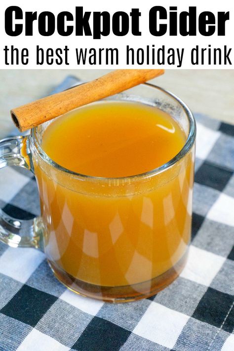 Crockpot hot apple cider is amazing, especially during the holidays! This one is so easy to make and stays warm for hours in the slow cooker! #crockpot #slowcooker #apple #cider #hot #drinks #crockpotrecipes #applecider Crockpot Hot Apple Cider, Apple Cider Crockpot, Cider Crockpot, Crockpot Cider, Hot Cider Recipes, Christmas Apple Cider, Hot Fall Drinks, Crockpot Apple Cider, Crockpot Drinks