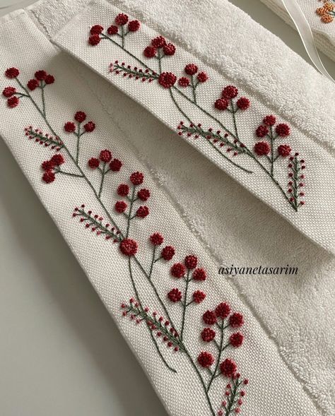 Beaded Tassels Diy, Simple Hand Embroidery Patterns, Ribbon Embroidery Tutorial, Hand Embroidery Patterns Flowers, Sewing Crafts Tutorials, Floral Embroidery Patterns, Hand Embroidery Videos, Diy Embroidery Patterns, Handmade Embroidery Designs