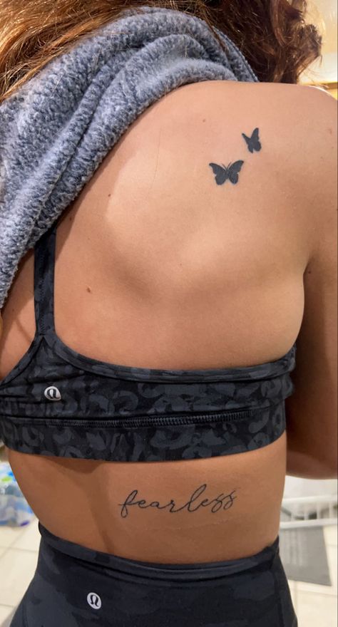 Butterflies On Shoulder Tattoo, Tswift Tattoos, Butterfly Tattoo Shoulder, Females Tattoos, Butterfly Shoulder Tattoo, Minimal Tattoo Designs, Minimal Tattoo Ideas, Shoulder Tats, Butterfly Tattoo On Shoulder