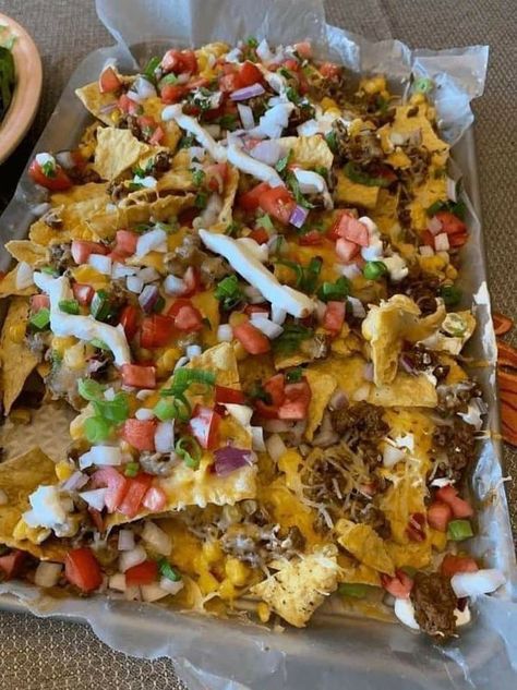 Pam Marcum Beef Nachos Supreme, Nacho Supreme, Nachos Supreme Recipe, Beef Nachos, Nachos Supreme, Free Keto Meal Plan, Nachos Beef, Minced Meat, Refried Beans