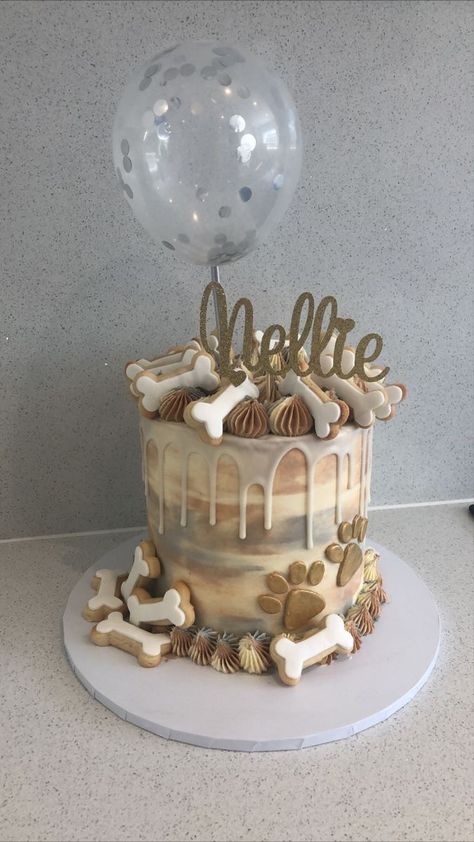 Simple Dog Theme Cake, Dog Themed Birthday Cake Girls, Dog’s First Birthday Ideas, Dog Shower Party, Dog Cake Ideas Doggie Birthday, Dog 1st Birthday Cake, Pet Theme Cake, Dog Birthday Cake Design Ideas, Lets Pawty Cake