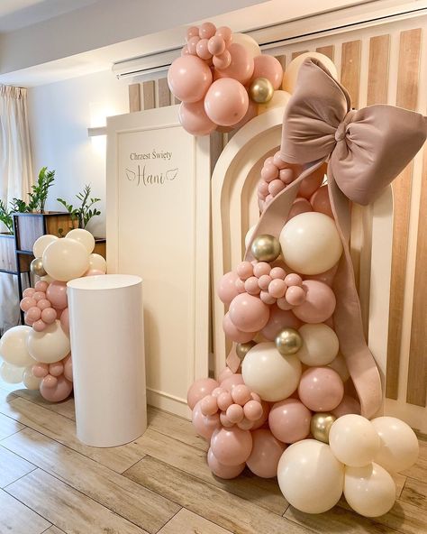 Fancy Baby Shower, Birthday Party Images, Deco Ballon, Girly Birthday Party, Baby Birthday Decorations, Simple Birthday Decorations, Baby Birthday Themes, Dream Wedding Decorations, Pink Birthday Party