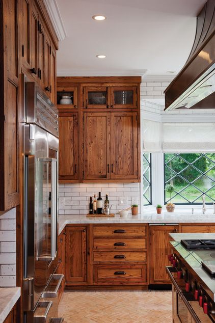 in love with this rustic cabinetry (wormy chestnut?), tudor windows, white brick, love love love Dapur Rustic, Rustic Farmhouse Kitchen Cabinets, Farmhouse Kitchen Backsplash, Kitchen Ikea, White Beams, Interior Design Minimalist, Rustic Kitchen Cabinets, Kabinet Dapur, Cabinets Ideas