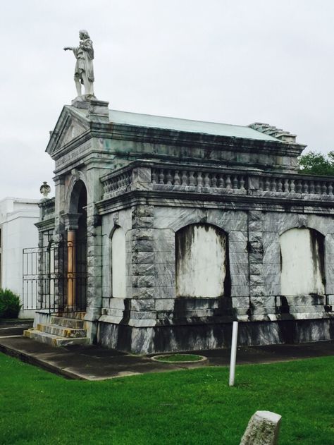 New Orleans cemetery crypt. Cemetery Architecture, New Orleans Cemetery, Garden Follies, New Orleans Cemeteries, Cypress Grove, Southern Gothic, Brooklyn Bridge, Cemetery, New Orleans