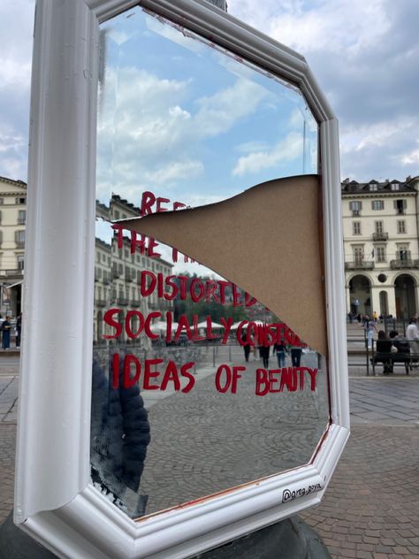 mirror, art, broken mirror, greg goya, artist, turin Mirrors Art Installation, Cracked Mirror Art, Goya Artist, Mirror Selfie Art, Writing On Mirror, Picture Of A Mirror, Broken Mirror Projects, Mirror Of Erised, Shattered Mirror