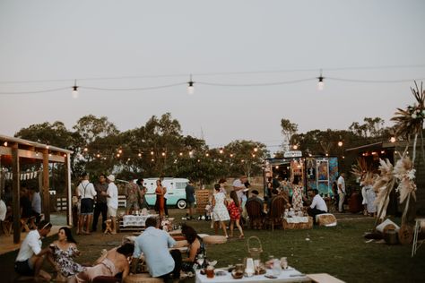 Outdoor Festival Wedding, Festival Vibe Wedding, Boho Venue, Music Festival Wedding, Festival Style Wedding, Easy Weddings, Party Vibe, Wedding Arch Rustic, Easy Wedding Planning