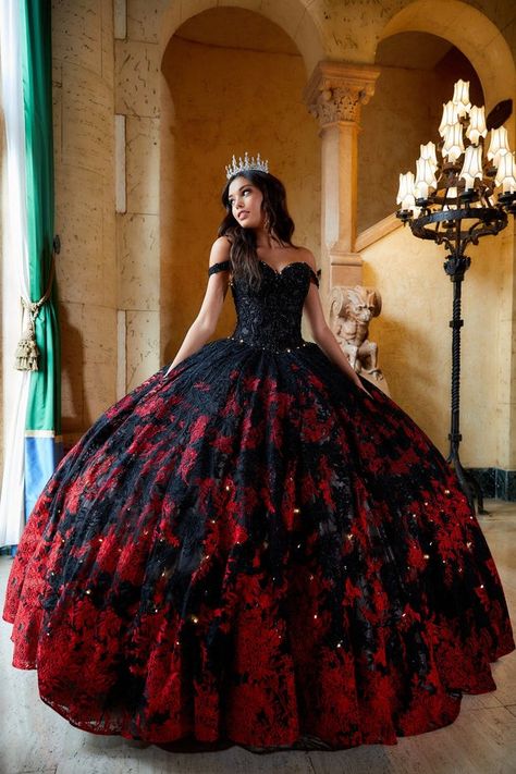 Dark Red Quinceanera Dresses, Black Quince Dress, Red Sweet 16 Dresses, Black Quince Dresses, Dream Quinceanera, Red Quinceanera Ideas, Fabric Beading, Quinceanera Dresses Black, Lace Up Corset Back