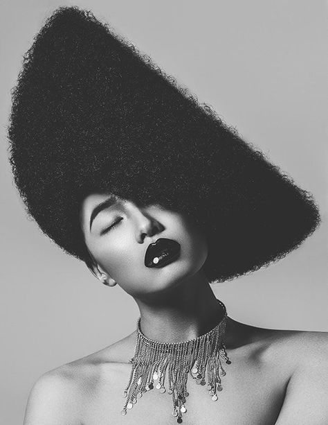 Avant Garde Hair, Editorial Hair, Pelo Afro, Hair Shows, Creative Hairstyles, Afro Art, Artistic Hair, Hair Reference, Crazy Hair