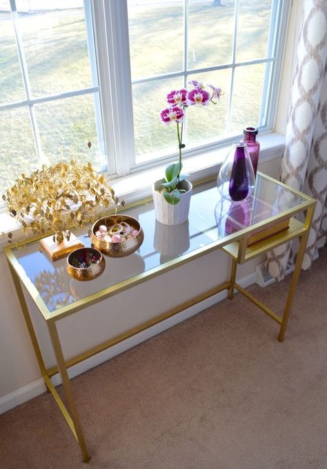 15 Hack Ways To Use IKEA Vittsjo Desk At Home Ikea Vittsjo, Gold Console Table, Console Table Decorating, Deco Studio, Bright Living Room, Table Makeover, Ikea Hack, Apartment Living, Glass Table