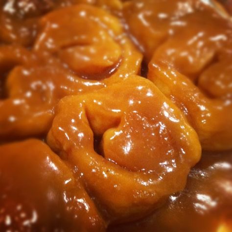 Baking is Cheaper than Therapy: Caramel Rolls Best Caramel Rolls Recipe, Caramel Sticky Buns, Sticky Buns Recipes, Caramel Rolls, Cinnamon Roll Recipe Homemade, Sweet Roll Recipe, Tried And True Recipes, Caramel Recipes Sauce, Cheaper Than Therapy