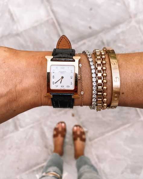 Layered Watch And Bracelets, Bracelet With Watch Layering, Watch Layered With Bracelets, How To Layer Bracelets With A Watch, Hermes Clic H Bracelet Stack, Hermes Gold Bracelet, How To Layer Bracelets, Stacked Bracelets With Watch, Hermes Bracelet Stack