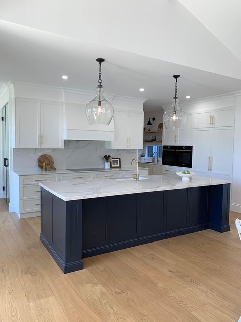 White Cabinets With Navy Island, White Cupboards Blue Island, Navy Black And White Kitchen, Naval Blue Kitchen Island, Kitchen Ideas Blue Island, White Kitchen With Contrasting Island, Kitchen With Dark Blue Island, Indian Home Kitchen Design, Beautiful White Kitchens With Islands