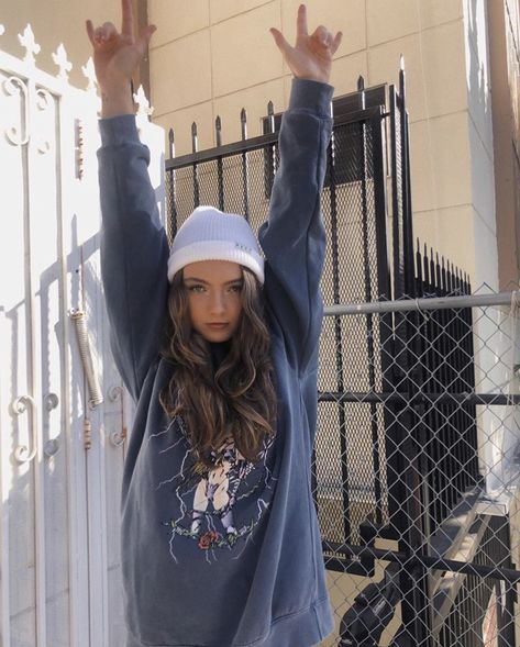 AMANDA PAVS on Instagram: “happy monday to my fellow e boys only” Amanda Pavillard, E Boys, Happy Monday, Bucket Hat, Winter Hats, Long Sleeve Blouse, Women's Top, On Instagram, Clothes