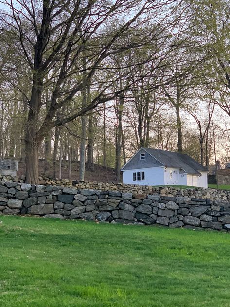 Home Tour // This 1980 Country Cottage is so Full of Character That It Feels a Century Older — The Grit and Polish Country Cottage Decorating Ideas, Cottage Decorating Ideas, Antique Farm Table, The Grit And Polish, Grit And Polish, Collected Home, Country Cottage Interiors, Glam Pad, Country Cottage Decor