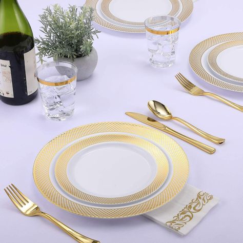 AmazonSmile: FOCUSLINE 102Pcs Disposable Plastic Plates Gold Grid Rim Party Plates，51Pcs 10.25 Inch Dinner Plates and 51Pcs 7.5 Inch Dessert Plates Elegant Fancy Heavy Duty Wedding Plates : Health & Household Rose Gold Silverware, Plates And Cutlery, Gold Plastic Silverware, Cake Stand Decor, Gold Plastic Plates, Plastic Dinnerware Sets, Gold Silverware, Plastic Party Cups, Disposable Plastic Plates