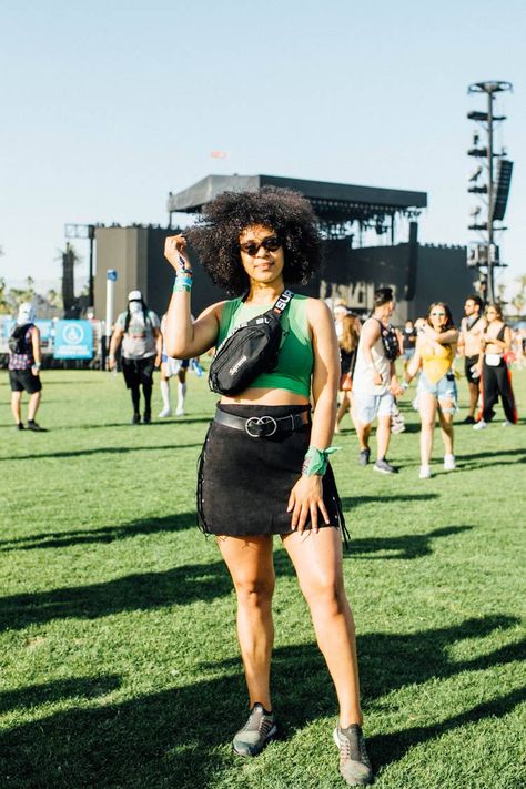 All The Coachella Street Style Looks That Got It Right Rave Party Outfit, Coachella Outfits, Festival Outfit Inspiration, Olive Green Romper, Outfit Curvy, Street Style 2018, Festival Chic, Summer Festival Outfit, Music Festival Outfits