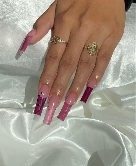 Lip Ideas, Nail 2023, Nail Practice, Stunning Nail Designs, Drip Nails, Glamour Nails, Grunge Nails, Finger Nails, Classy Acrylic Nails