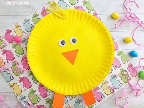 Easter Classroom Decorations, Easter Chick Craft, Duck Crafts, Easter Crafts Preschool, Construction Paper Crafts, Plate Ideas, Easter Preschool, Chicken Crafts, Toddler Arts And Crafts