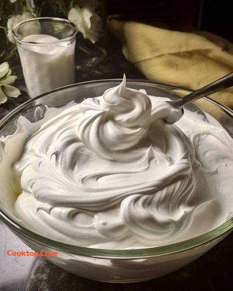 This is my grandma's fave recipe ever. The best part? It just takes 7 mins! 7minute Frosting, Seven Minute Frosting, 7 Minute Frosting, Cooktop Cove, Homemade Buttercream Frosting, Fluffy Frosting, Icing Recipes, Ina Garten Recipes, Marshmallow Cream