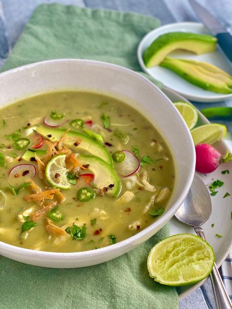 spicy chicken avocado soup ~ Back Porch Paleo Creamy Avocado Soup, 800g Challenge, Aip Chicken Soup Recipes, Mexican Chicken Avocado Soup, Chicken Avocado Lime Soup, Detox Keto Southwestern Chicken Soup, Pork Soup Recipes, Soup Spicy, Soup Sunday