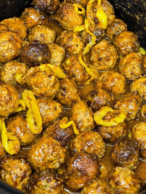 Mississippi Smokies, Mississippi Meatballs Instant Pot, Missippi Meatballs, Mississippi Pot Roast Meatballs, Mississippi Meals, Crockpot Mississippi Meatballs, Mississippi Casserole, Mississippi Meatballs Crockpot, Meatball Recipes Appetizer