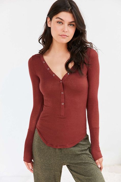 Out From Under Cozy Ribbed Henley Top Henley Top Outfit, Mode Ulzzang, Women's Henley, Effortlessly Chic Outfits, Top Outfit, Henley Top, Mode Inspo, Ladies Tops Fashion, Fashion Classy