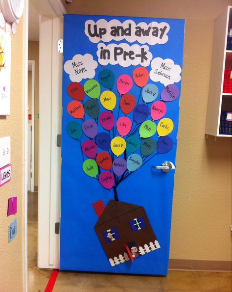 Our "Up" themed door!! "Up and away in Pre-k" with all of our students names in the balloons! Also with Boy Scout Russell peeking out the window & grandpa Carl in the doorway of his flying house!! July Bulletin Board Ideas, 4th Of July Bulletin Board, Preschool Bulletin Board Ideas, July Bulletin Board, Preschool Bulletin Board, Preschool Door Decorations, Kindergarten Door, Preschool Door, Classroom Decor Ideas