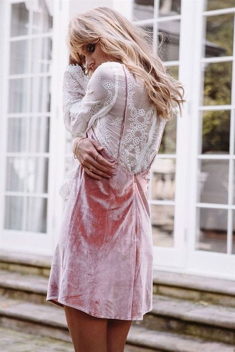 Pink Velvet Dress, Simple Choker, Velvet Slip Dress, Dusty Rose Pink, Velvet Clothes, Sheer Lace Top, Sabo Skirt, Fashion Victim, Velvet Fashion