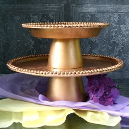 Diy Food Display, Diy Dessert Stand, Tree Dessert, Diy Cupcake Stand, Mardi Gras Centerpieces, Dessert Stands, Diy Cake Stand, Diy Dessert, Gold Dessert