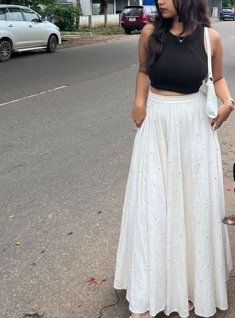 Please check the link guys!! Indian Skirt Outfits, Banaras Outfit Ideas, Desi Skirt Outfits, Poses In Long Skirt, Long Skirt Outfits Indian Casual, Aesthetic Desi Outfits, Long Skirts Aesthetic, Indian Long Skirts, Long Skirt Outfits Indian