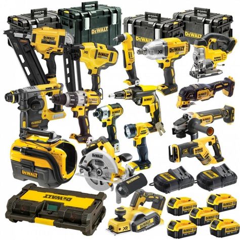 20-VOLT MAX LITHIUM ION CORDLESS COMBO KIT (24-TOOL) Power Tool Set, Mechanics Tool Set, Yard Tools, Serra Circular, Tool Storage Diy, Angle Drill, Battery Tools, Dewalt Tools, Dewalt Power Tools