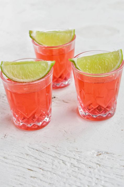 Pink Shots Alcohol, Pink Starburst Shot Recipe, Cherry Bomb Shot, Jolly Rancher Shot Glasses, Shots That Don't Taste Like Alcohol, Bomb Shots, Candy Shots, Shooter Recipes, Mexican Candy