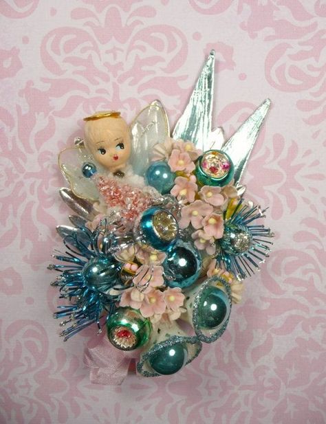 The nameless to decorating a pretty Vintage Christmas tree is simple: Style in layers! get more of our editor's best tips for Vintage Christmas tree decorating past these easy... -- (paid link) Read more at the image link. Vintage Christmas Corsages, Vintage Christmas Corsage, Vintage Corsage, Christmas Corsage, Christmas Kitsch, Kitschy Christmas, Vintage Christmas Crafts, Vintage Xmas, Christmas Events