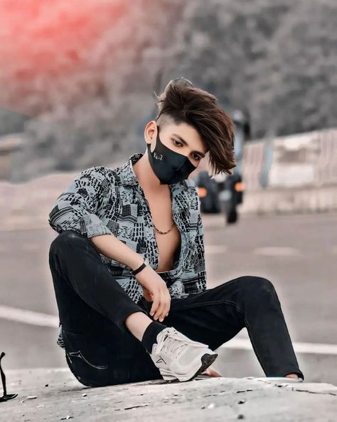 Photo Editor Logo, Boys Pic Stylish Dp, Best Short Haircuts For Men, Short Haircuts For Men, Bewafa Photo Editing, Attitude Stylish Boys Pic, Fall Photo Shoot Outfits, Men Fashion Photoshoot, Boys Pic