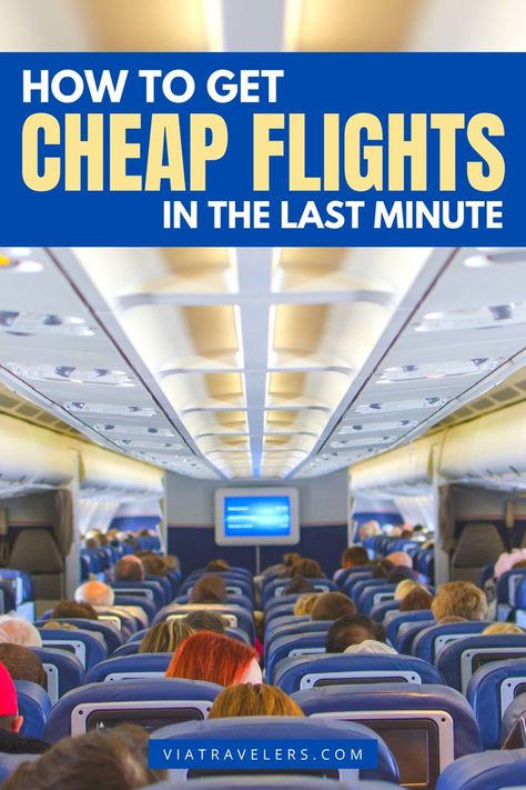 How To Book Cheap Flights, Cheap Flights How To Find, Traveling Cheap, Plane Tips, Travel Backpack Essentials, Woman Traveling, Last Minute Travel Deals, Air Travel Tips, Travel Life Hacks