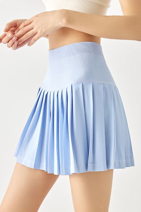 Pleated tennis skirt outfit