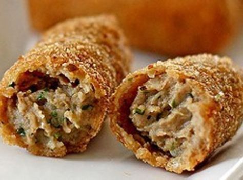 Dutch Croquettes, Turkey Croquettes, Netherlands Food, Dutch Cuisine, Croquettes Recipe, Dutch Recipes, Vending Machines, Croquettes, Finger Food