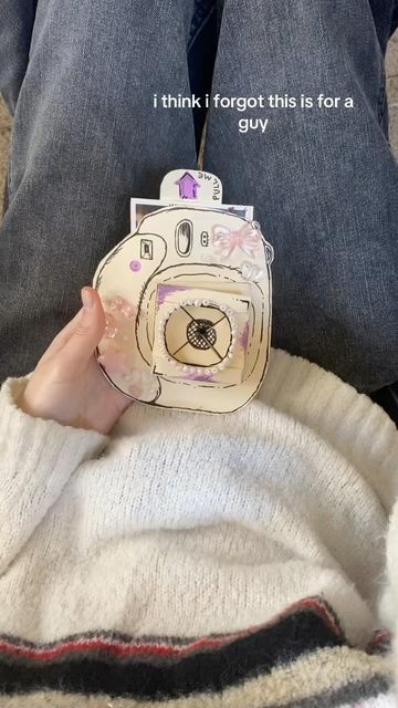 @girlscenario on Instagram: "If you see this, follow @girlscenario (me) for more Lifestyle + Heath + Advice and more!" Diy Polaroid Camera, Diy Polaroid, Anniversaire Diy, Book Crafts Diy, Diy Camera, Diy Gift Set, Creative Gifts For Boyfriend, Pinterest Diy Crafts