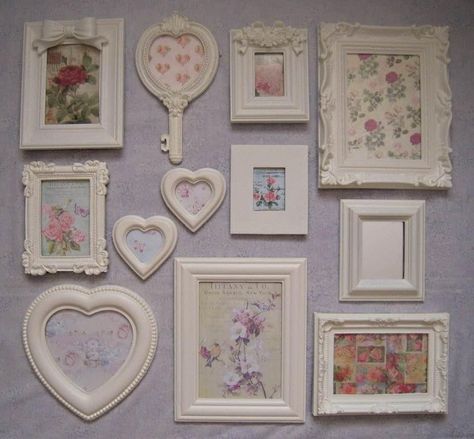 Shabby Chic Photo Frames, Roses Pictures, Lace Ideas, Frames Ideas, Styl Shabby Chic, Chic Room, Shabby Chic Living, Shabby Chic Room, Shabby Chic Frames